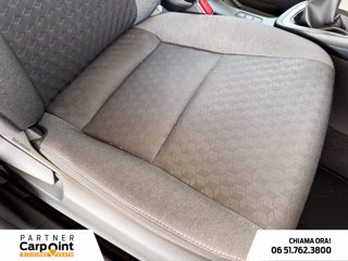 TOYOTA Yaris 1.0 trend 7
