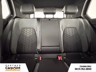 VOLKSWAGEN Golf 1.5 etsi evo r-line 130cv dsg 8