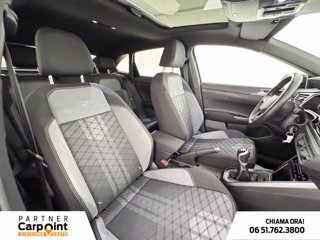 VOLKSWAGEN Taigo 1.0 tsi r-line 110cv 6