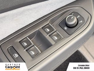 VOLKSWAGEN Golf variant 2.0 tdi r-line 150cv dsg 18