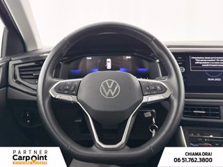 VOLKSWAGEN Taigo 1.0 tsi life 110cv 17