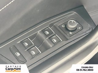 VOLKSWAGEN T-roc 1.0 tsi r-line 110cv 19