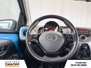TOYOTA Aygo 5p 1.0 x-play 72cv 17