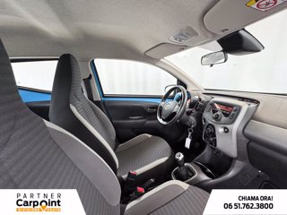 TOYOTA Aygo 5p 1.0 x-play 72cv 5