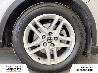TOYOTA C-hr 1.8h business e-cvt 14