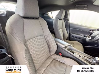 TOYOTA C-hr 1.8h business e-cvt 6