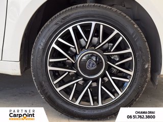 LANCIA Ypsilon 1.2 monogram gpl 69cv GPL 13