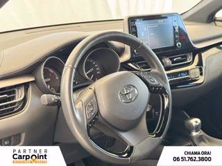 TOYOTA C-hr 1.8h active e-cvt 17