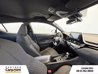 TOYOTA C-hr 1.8h active e-cvt 5
