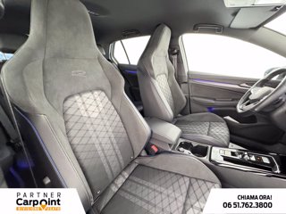 VOLKSWAGEN Golf 2.0 tdi r-line 150cv dsg 6