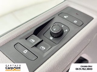 VOLKSWAGEN T6.1 caravelle 2.0 tdi 150cv comfortline p.c. 19