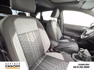 VOLKSWAGEN Taigo 1.0 tsi r-line 115cv 6