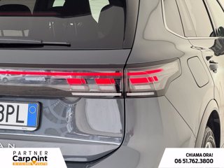 VOLKSWAGEN Tiguan 2.0 tdi r-line 150cv dsg 15